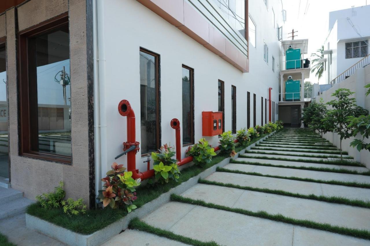 Hotel Ashok Palace Karūr Buitenkant foto