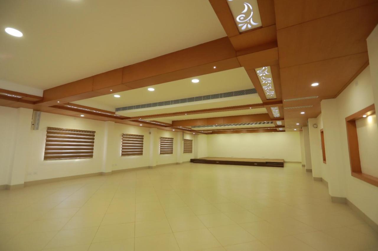 Hotel Ashok Palace Karūr Buitenkant foto